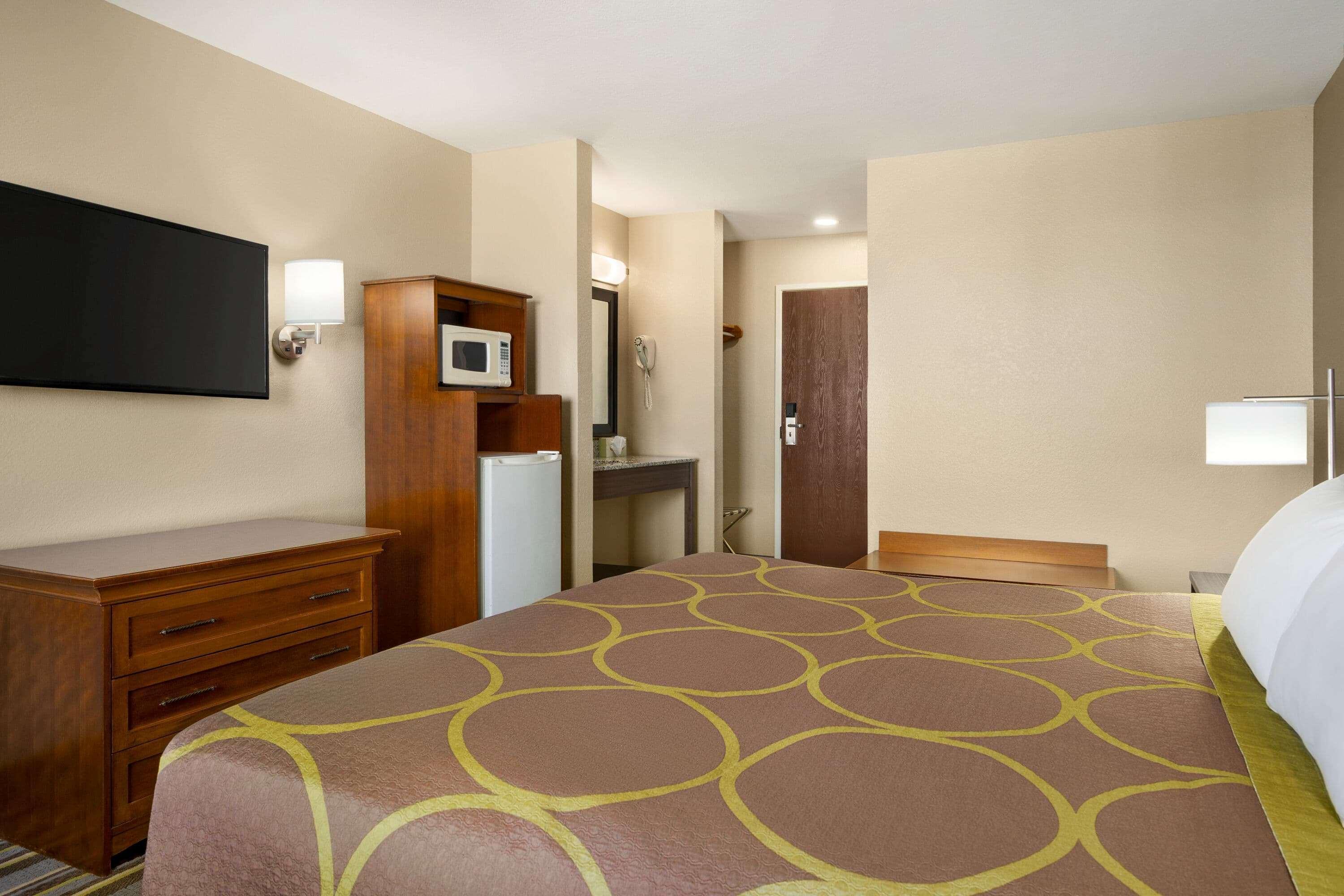Super 8 By Wyndham Ks Hotel Liberal