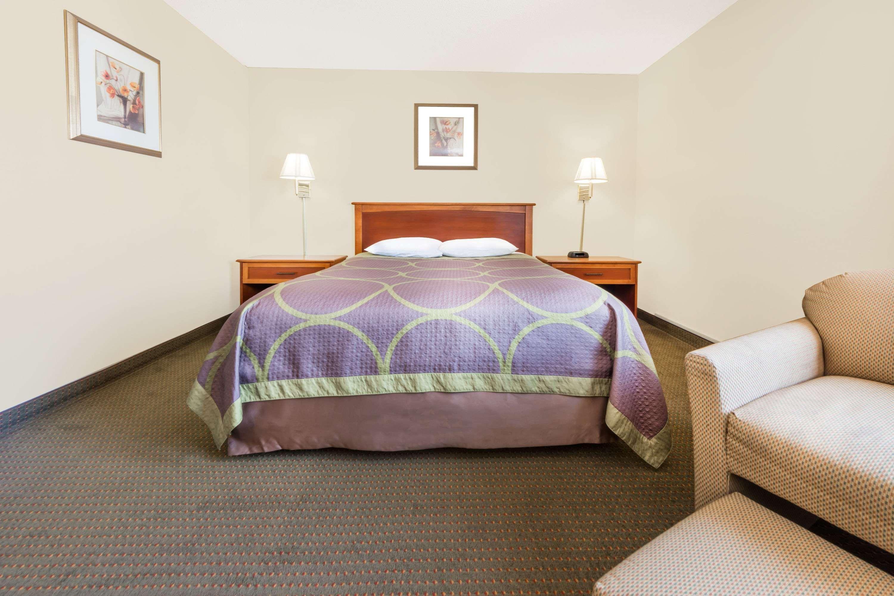 Super 8 By Wyndham Ks 3* Liberal